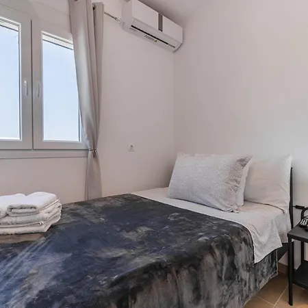 Stavros 아크앤젤로스